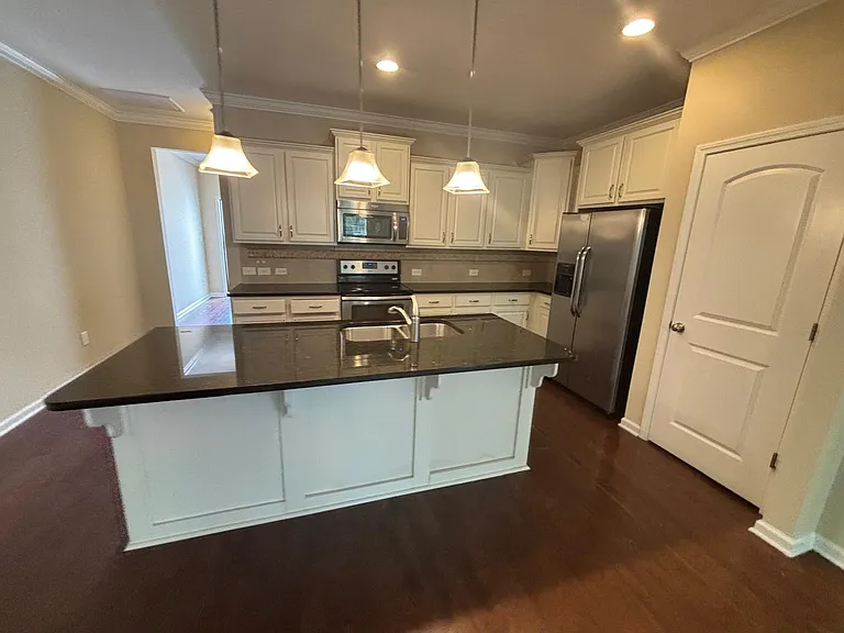 451 Shakespeare Dr — Photo 19