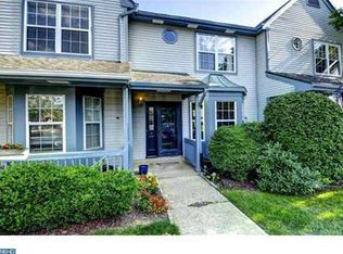 4 Montgomery Ct #504, East Windsor, NJ 08520
