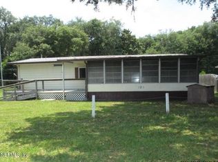 125 Golf Course Ln, Crescent City, FL 32112