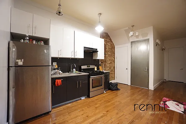 Rented by Rennit Inc. | media 3
