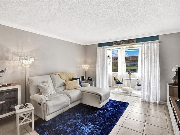5th image of 9800 Sunrise Lakes Blvd APT 102