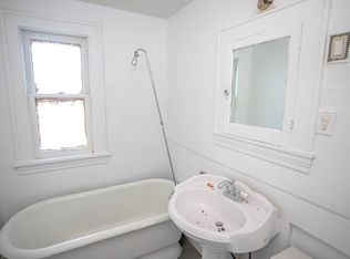 1328 E 111th St FLOOR 2, Cleveland, OH 44106