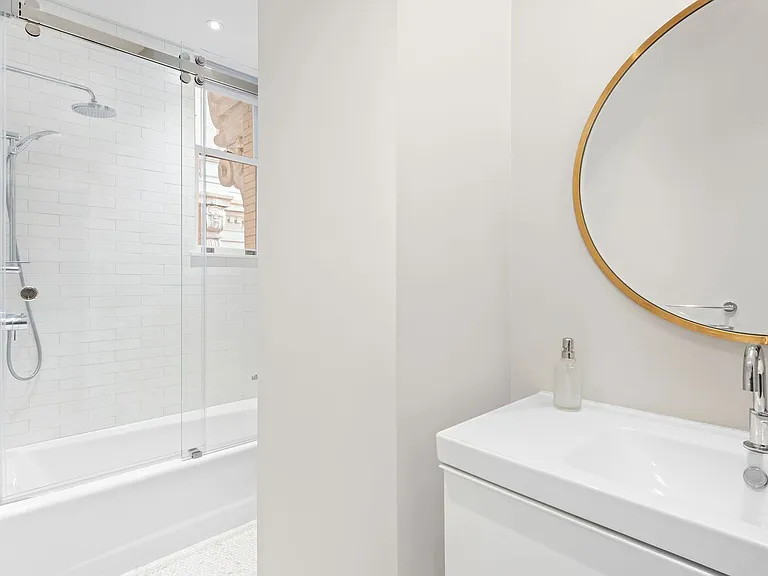 2109 Broadway #340/341 — Photo 24