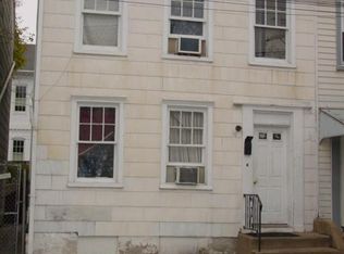 17 W South St, York, PA 17401