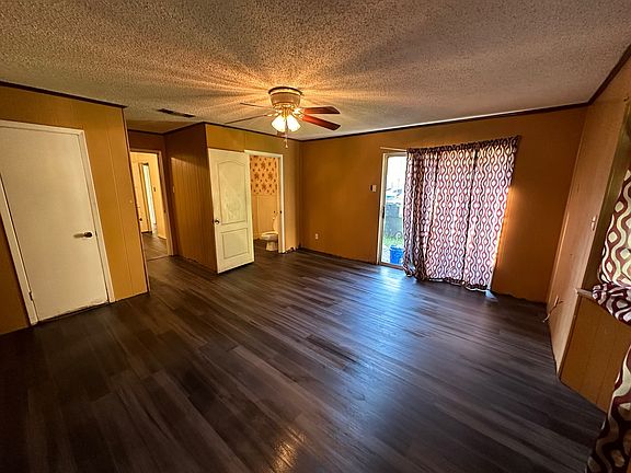 4th image of 5327 Kent Ave