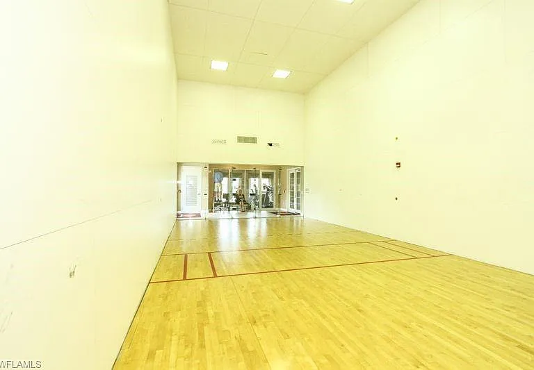 1810 Florida Club Cir #1204 — Photo 33