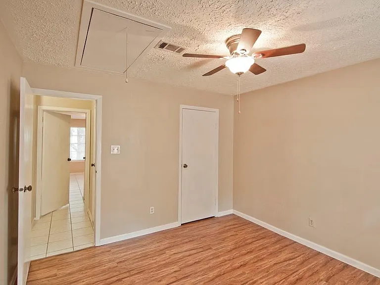 2107 W Lacey Oak Cir — Photo 22