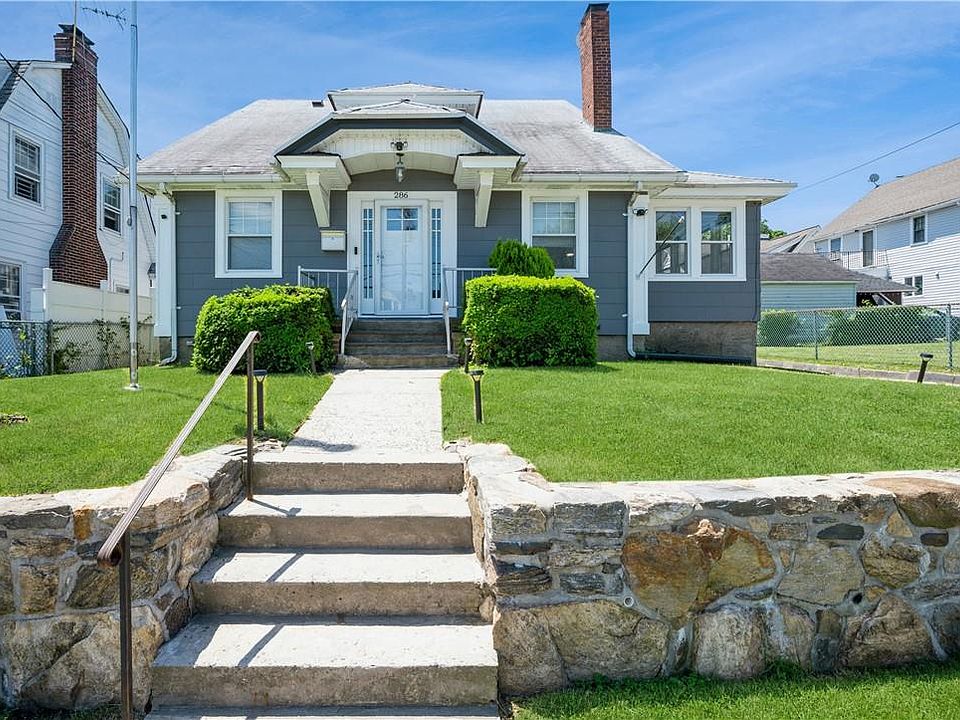 1st image of 286 Roberts Avenue