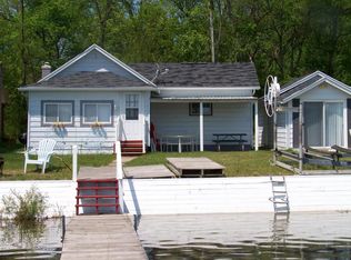 45001 W Red Arrow Hwy, Paw Paw, MI 49079