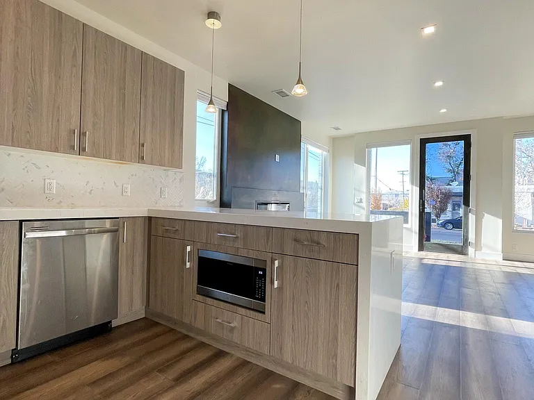 3400 Lawrence St #3400 — Photo 14