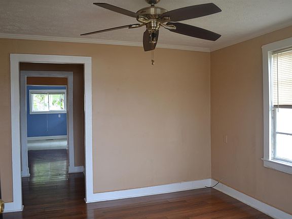 3rd image of 108 Fairfield Dr