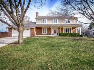 982 Clubview Blvd N, Columbus, OH 43235