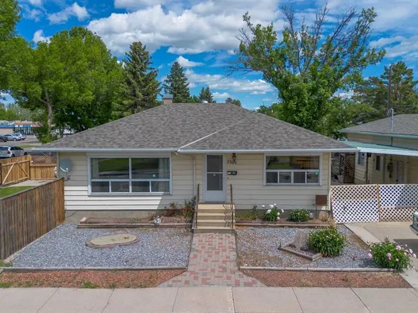 2305 S 7th Ave N, Lethbridge, AB T1H 0Z2