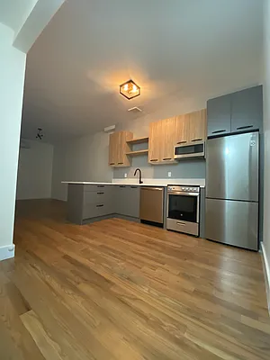 Rented by Nooklyn NYC LLC | media 34