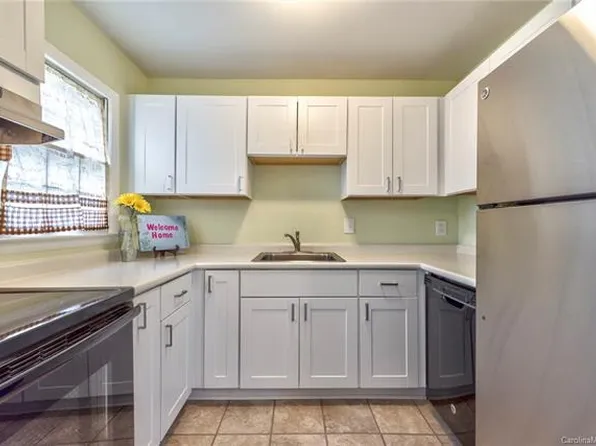 4605 Coronado Dr APT E, Charlotte, NC 28212