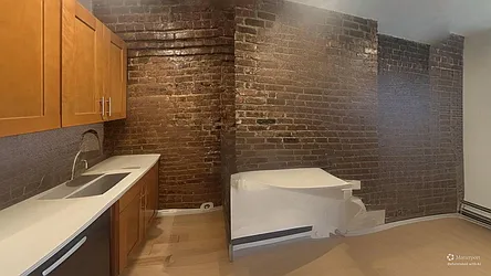 Rented by Real Estate of Mind