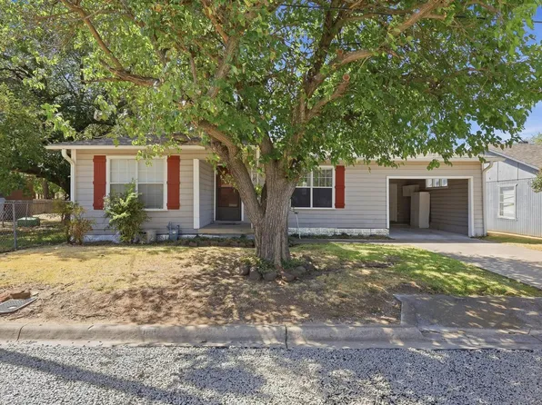 309 Elm St, Whitesboro, TX 76273