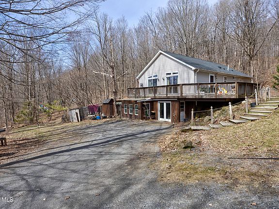 2nd image of 229 Summit Lake Road