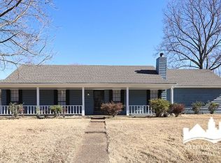 4576 Country Brook Dr, Memphis, TN 38141