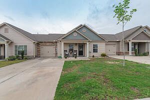 1st image of 2138 Bonneville Cir