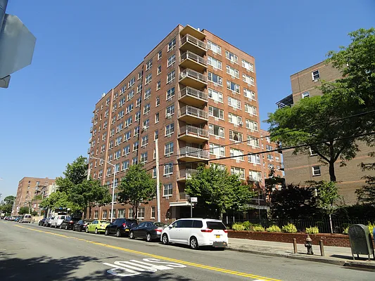 Sold by Properties Logan Inc | media 11