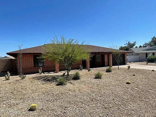 13243 N 47th Pl Photo 1