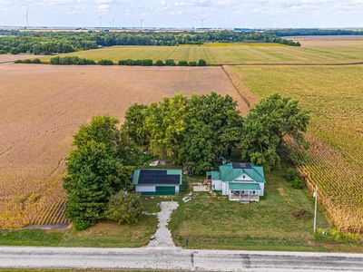 2136 950th St, Chestnut, IL, 62518