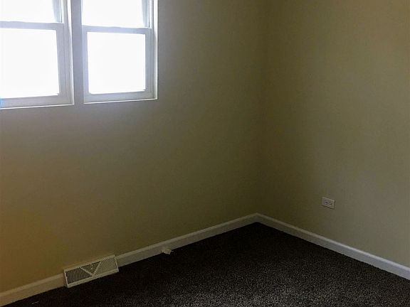 5th image of 1312 E 69th St #1314