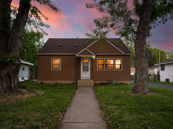 4607 Washington St NE, Columbia Heights, MN 55421