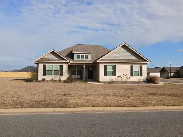 141 Sadie Heights Blvd, Perry, GA 31069