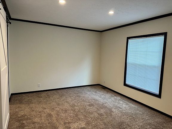 5th image of 6655 Jackson Road Vcnt Office 283