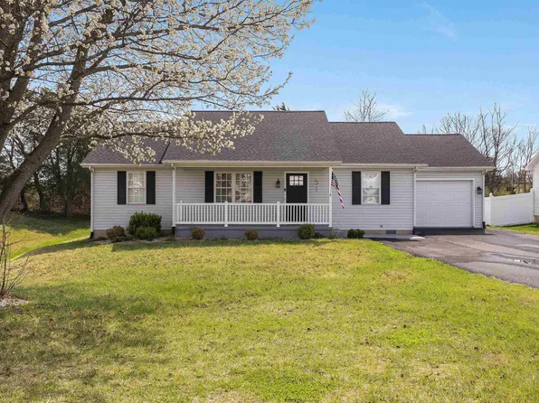 51 Falcon Ln, Weyers Cave, VA 24486