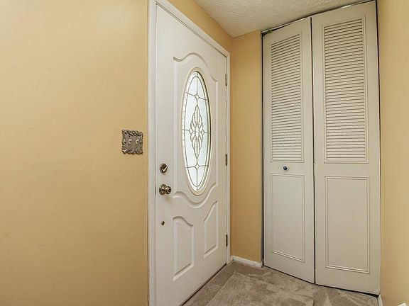 3rd image of 5730 Crab Apple Way