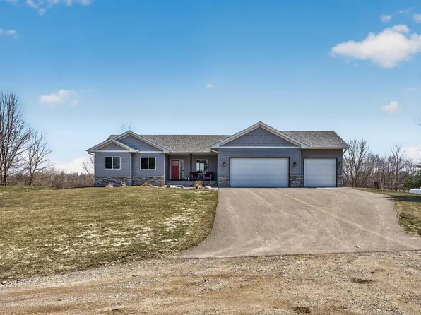 38321 Baugh St NW, Princeton, MN 55371