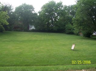 641 S Cass St, Virginia, IL 62691