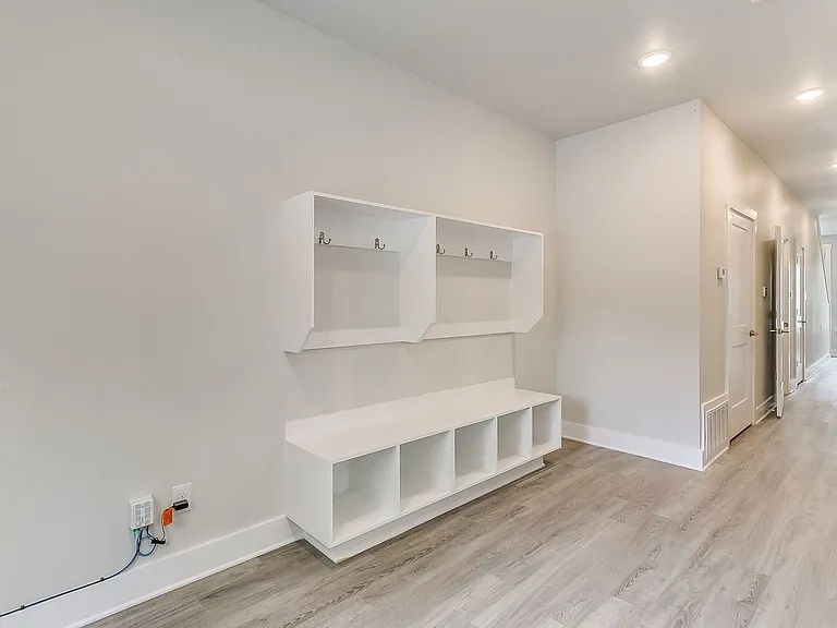 3210 Forest Park Blvd — Photo 14