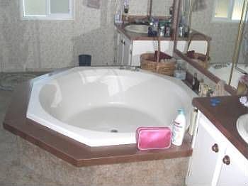 5th image of 159 Villa Park Way