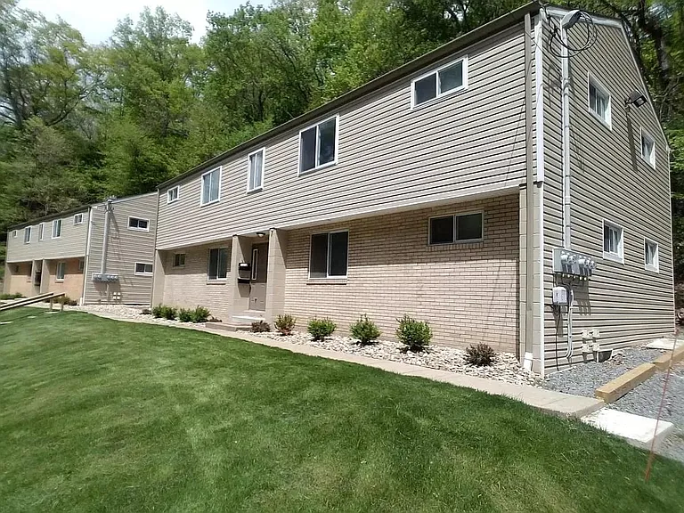 337 Spruce Run Rd #3 — Photo 1