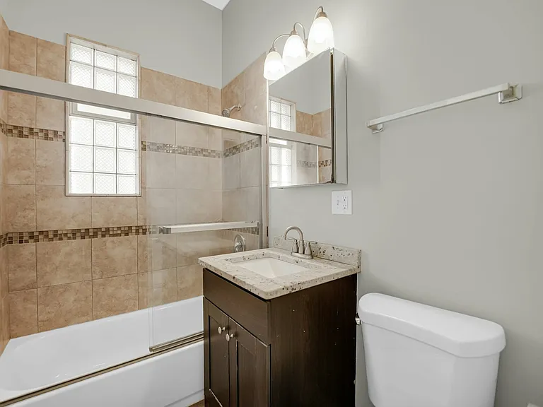 2333 W Montana St #2 — Photo 14