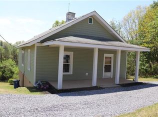 9 Pine St, Granite Falls, NC 28630