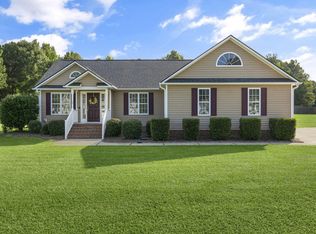 356 Blaze Ridge Dr, Smithfield, NC 27577