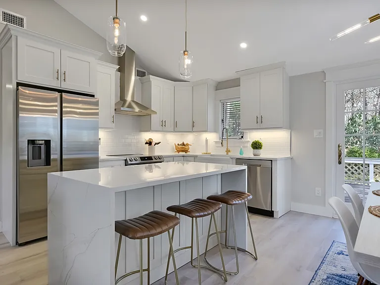 45 Cosdrew Ln — Photo 3