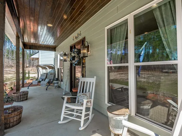 2138 Lockhart Rd, Camden, SC 29020