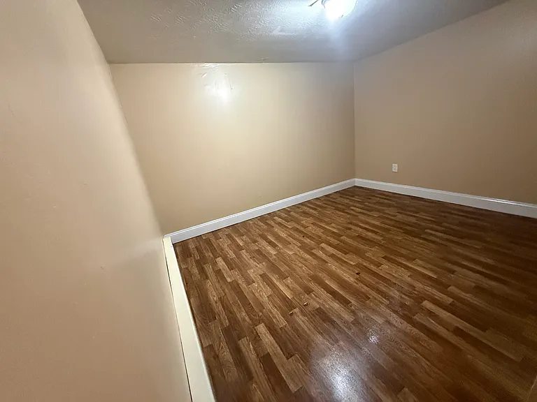 110 Mercer St #5 — Photo 7