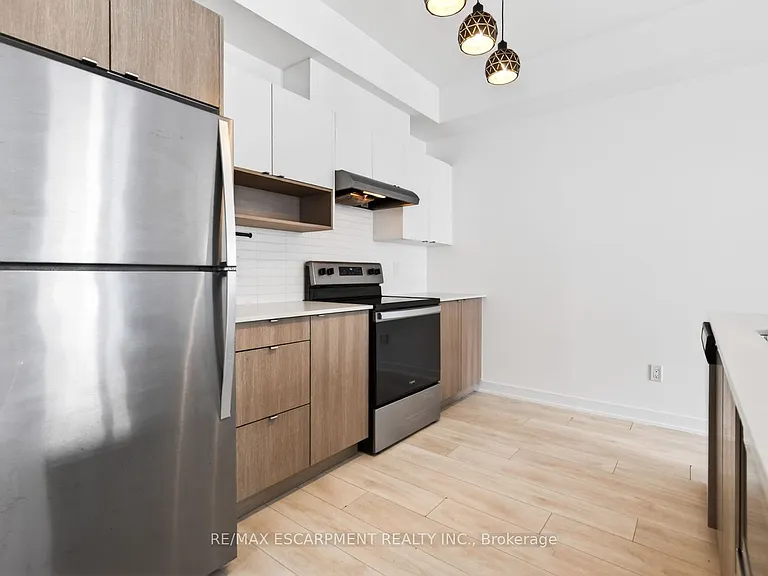 1121 Cooke Blvd #32 — Photo 16