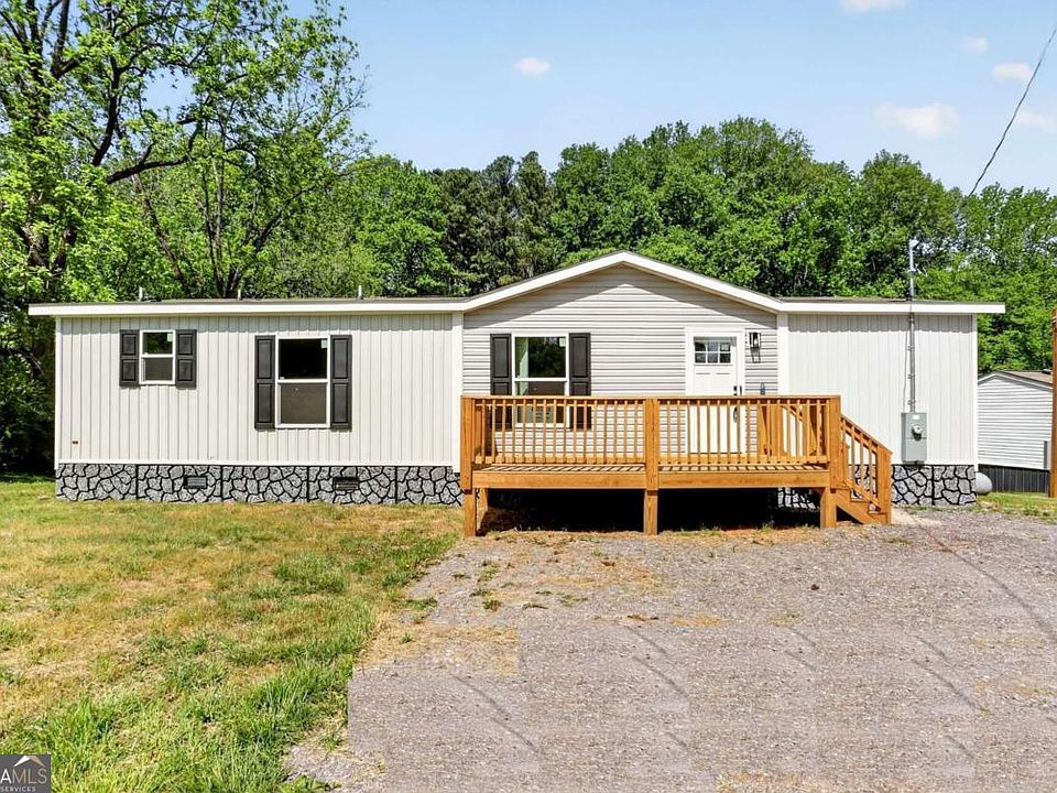 1st image of 2860 Camp Rd