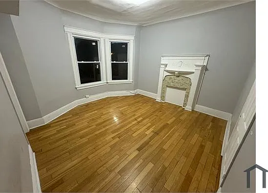 342 Irvine Turner Blvd #2 — Photo 2
