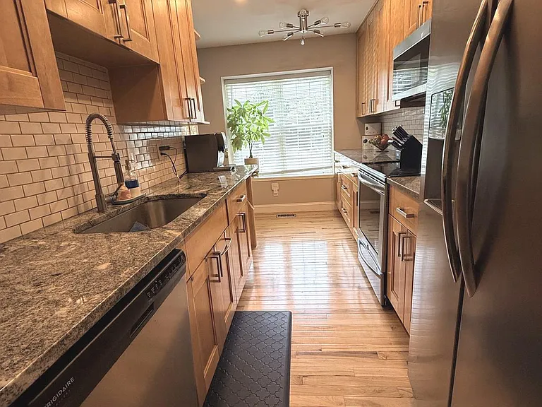 14643 Keeneland Cir — Photo 3