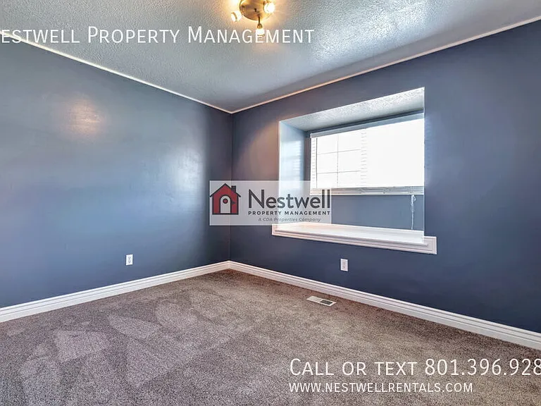 220 W 90 N — Photo 13