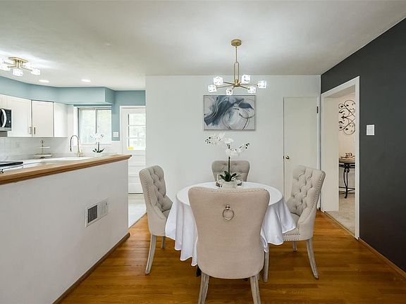 5th image of 10553 Stephenson Dr